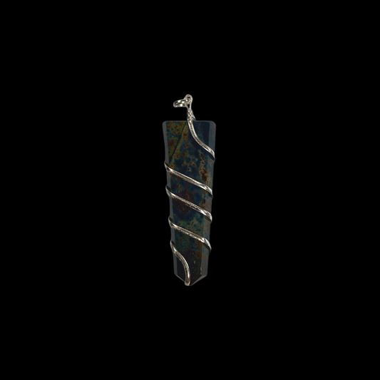Bloodstone Silver Plated Wire Pendant